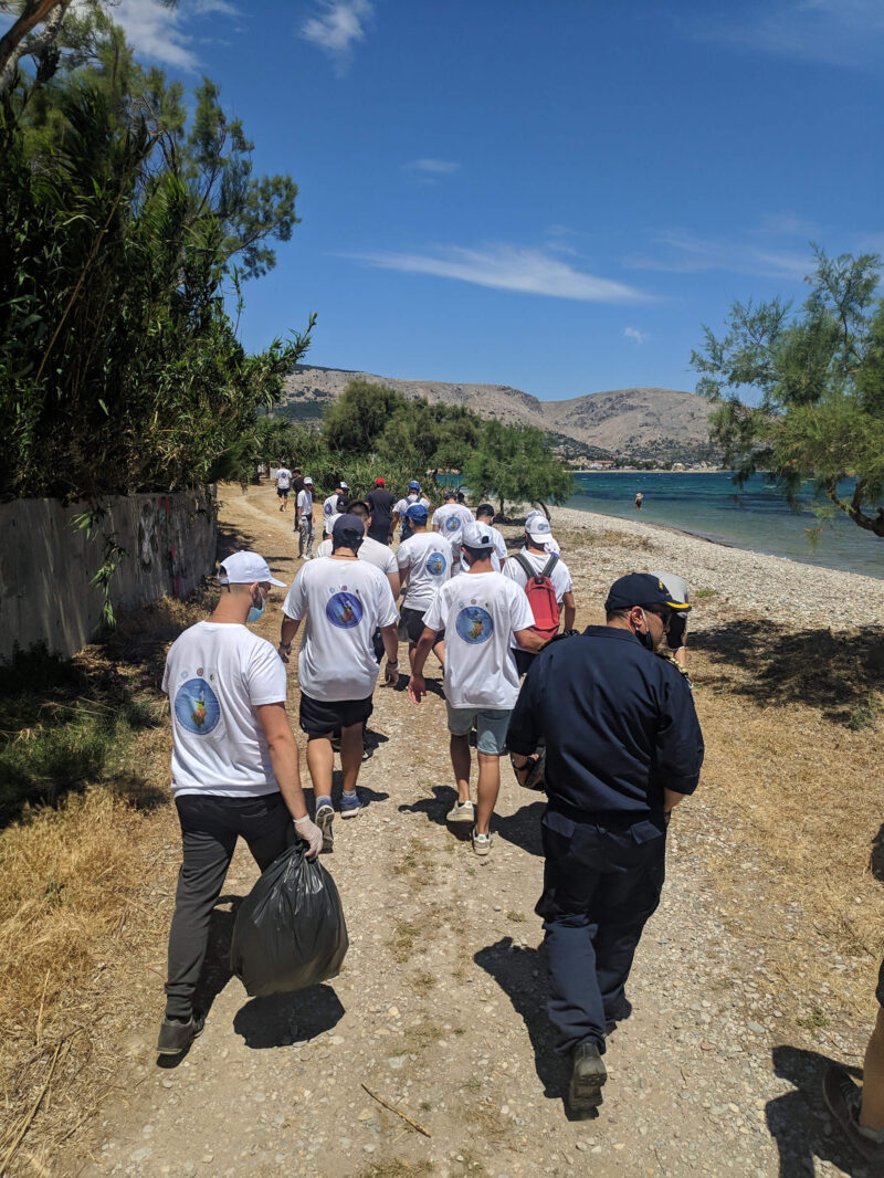 Καθαρισμός ακτών κεντρικού τομέα νήσου Χίου από σπουδαστές της ΑΕΝ Χίου στα πλαίσια της εορτής της Παγκόσμιας Ημέρας Περιβάλλοντος.